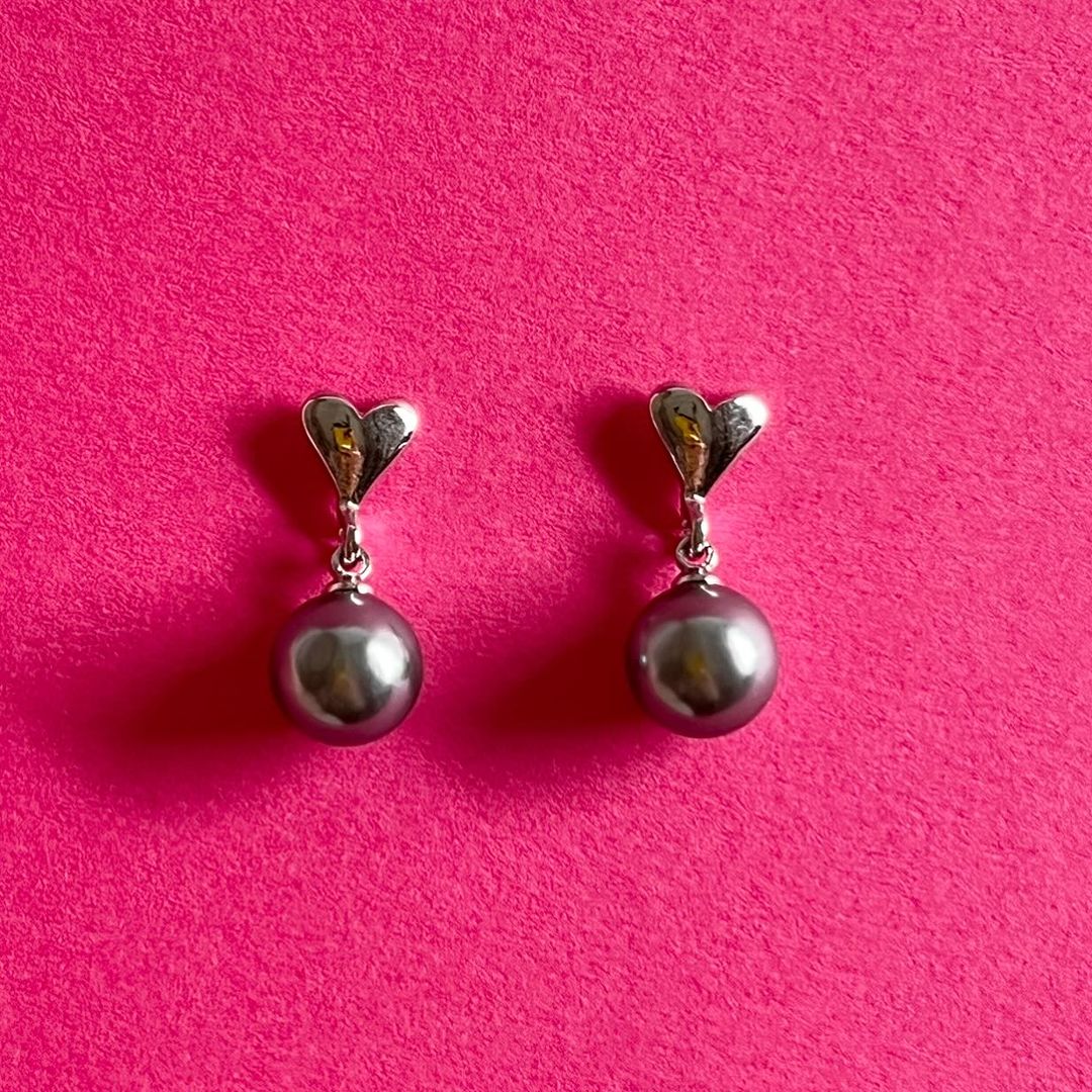 silver heart pearl earrings