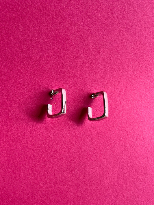 silver square hoops