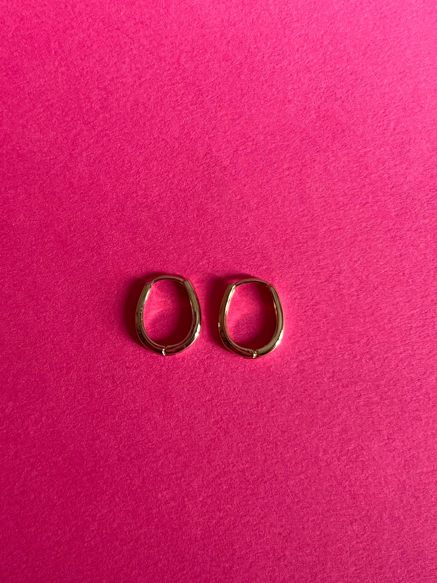 gold oval hoops