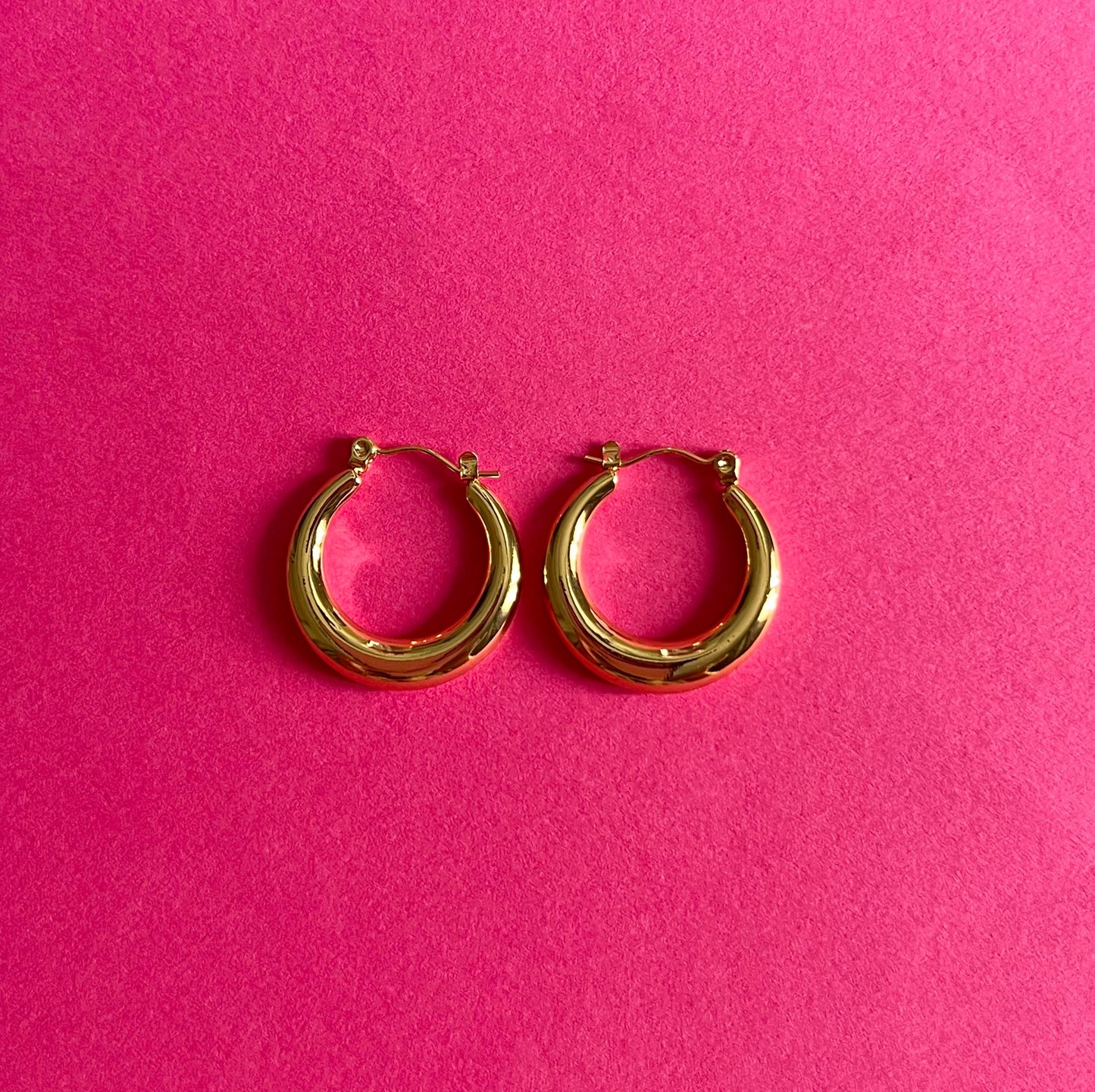 round gold hoops