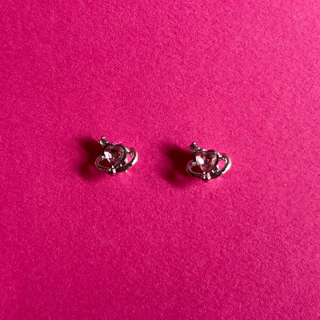 pink heart studs