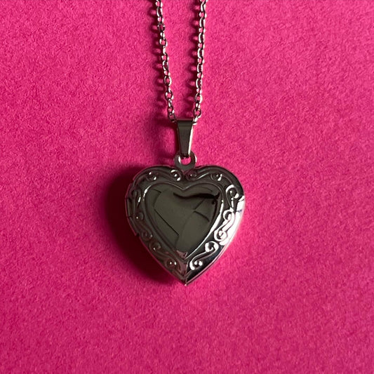 silver open heart pendant